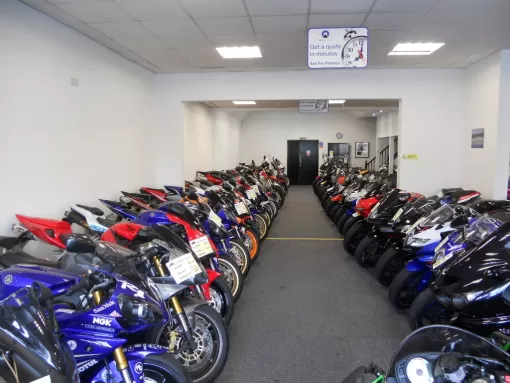 showroom2.jpg