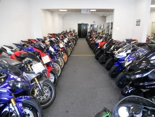 showroom3.jpg