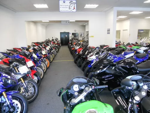 showroom13.jpg